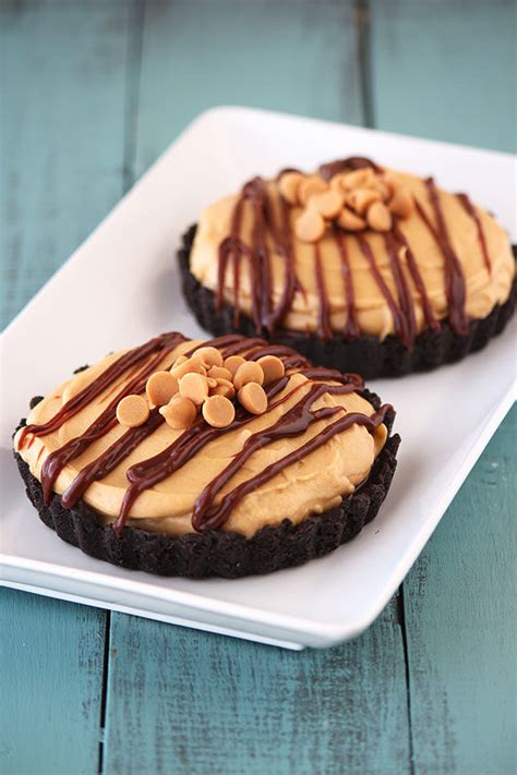 Cool, then store in tightly covered container at room temperature up * percent daily values are based on a 2,000 calorie diet. Chocolate & Peanut Butter Mousse Tarts - Handle the Heat