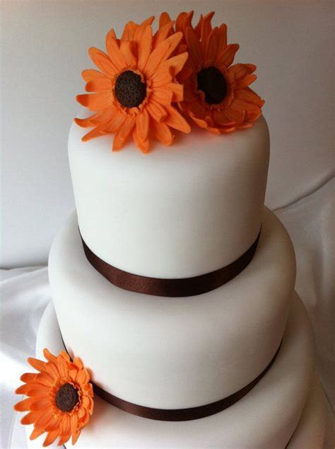 Gerbera Daisy Wedding Cake Daisy Cakes Wedding Cake Inspiration Cake
