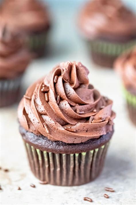 Chocolate Buttercream Frosting Delish28