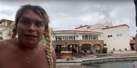 Wendy Guevara De Las Perdidas Se Ataca En Los Cabos Mesero La