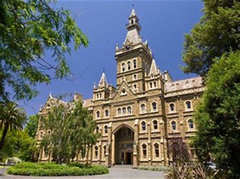 Melbourne to cut 18 jobs in science | The Australian