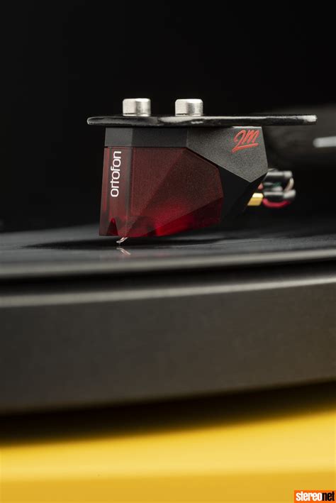 Pro Ject Debut Carbon Evo Turntable Review Stereonet International