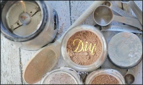 This is a simple diy. DIY Setting Powder with Natural Ingredients - Homemade ...