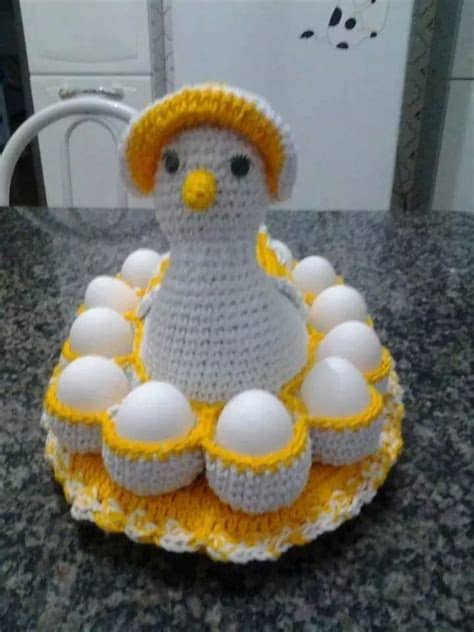 Desde cocinar paso a paso os deseamos un año 2018 repleto de felicidad, ilusión, salud y sobretodo, muchos sueños!!! Gallina huevera crochet | DECO CASA cocina y comedor ...