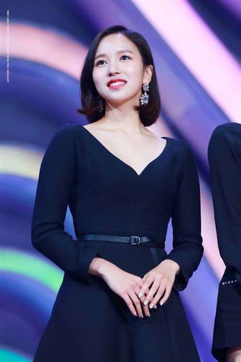 Twice's endorsement 11th street had a turnover of 64 billion wons on 11th november 2017, with dealing of 44 million wons every minutes. Here Are 8 Times TWICE's Mina Proved She Can Slay Any ...