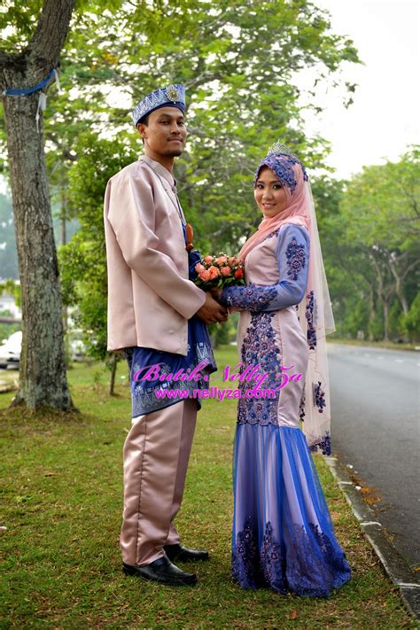Awal tahun 2015, para perancang busana gaun pengantin memilih konsep yang sama bagi pemesannya. Butik Pengantin Nelly Za: Koleksi Busana Nelly Za ...