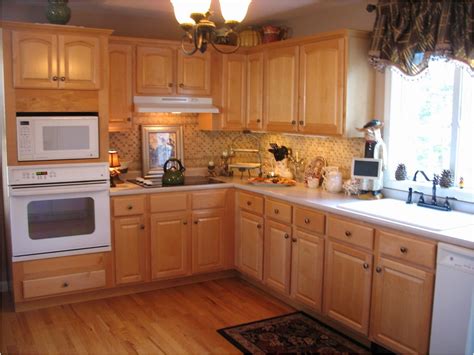 Try the craigslist app » android ios cl. 2019 Kitchens with White Appliances and Oak Cabinets ...