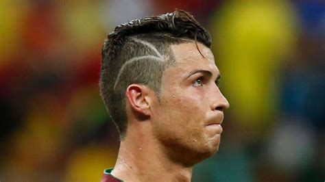 Cristiano ronaldo haarschnitt und frisur. Cristiano Ronaldos Frisur birgt traurige Geschichte: Rasur ...