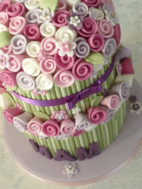 Maybe you would like to learn more about one of these? Rose Bouquet Birthday Cake - CakeCentral.com