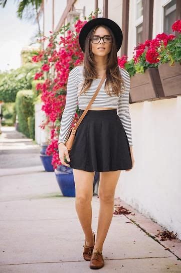 50 Blogger Looks That Prove Stripes Are Everything This Summer Skater