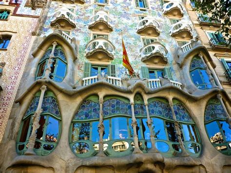 The Gaudi Guide Through Barcelona Art Nouveau Architecture Art