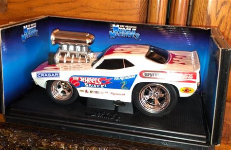 118 Muscle Machines Don The Snake Prudhomme Hot Wheels 1971 Snake Ii