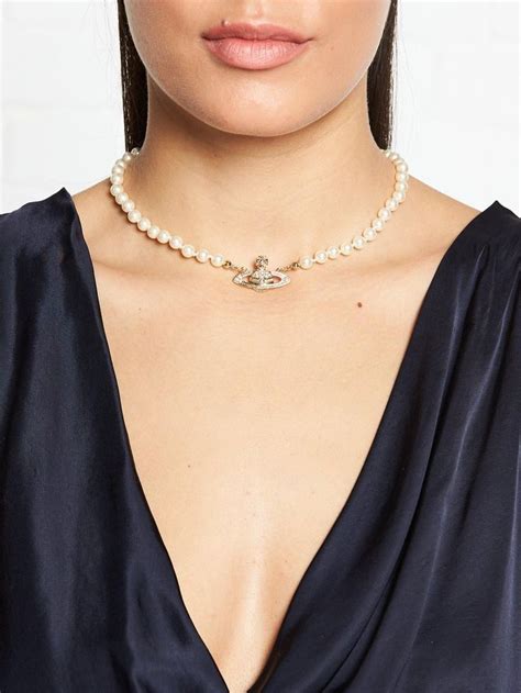Vivienne Westwood Mini Bas Relief Pearl And Orb Choker Necklace Gold