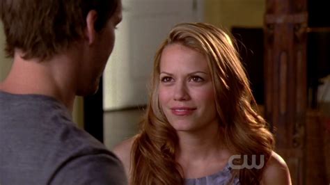 8x04 We All Fall Down One Tree Hill Image 16113352 Fanpop