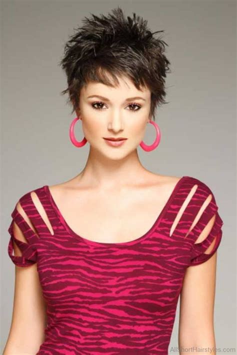 Fine to medium density hair is great for this short style! 39 Excellent Short Spiky Haircuts
