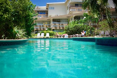 Tropikist Beach Hotel And Resort Crown Point Tobago Tt