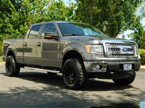 2013 Ford F 150 XLT SuperCrew 6 5Ft Bed V8 4X4 LOW MILES LIFTED