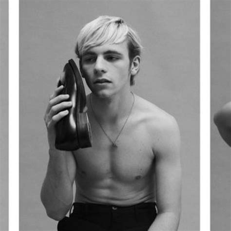 The Sex Appeal And Sex Life Of 'sabrina’s Ross Lynch. 