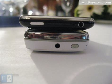 Nokia N97 Vs Apple Iphone 3g Comparision With Pics