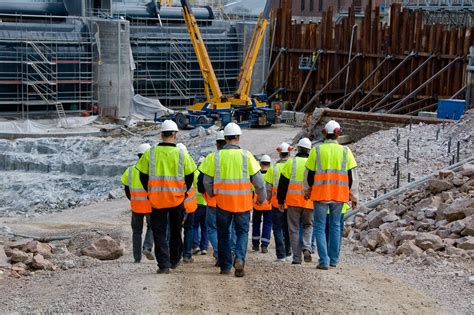 Five Construction Gear Items That Properly Tackle Safety Concerns