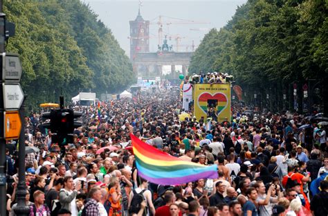 Gay Marriage Backers Celebrate In Germany ‘we Dont Need