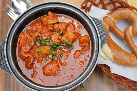 Best offers, deals, discounts, coupons & promos in singapore. 10 Unusual Facts About Singapore Hawker Center Food ...