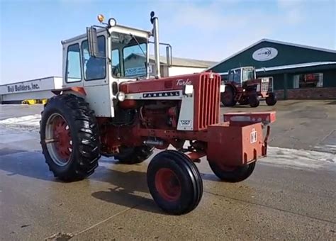 Ihc 806 Tractor Sold Today For 3rd Highest Auction Price Ever Agweb