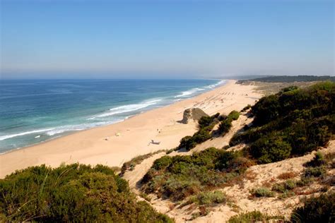 Praia Do Meco Praia Do Moinho De Baixo Sesimbra All About Portugal