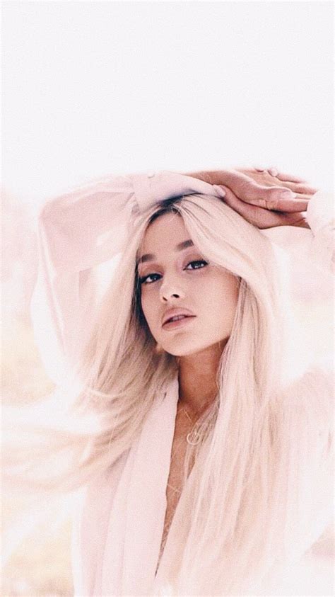 16 Ariana Grande 2019 Wallpapers On Wallpapersafari