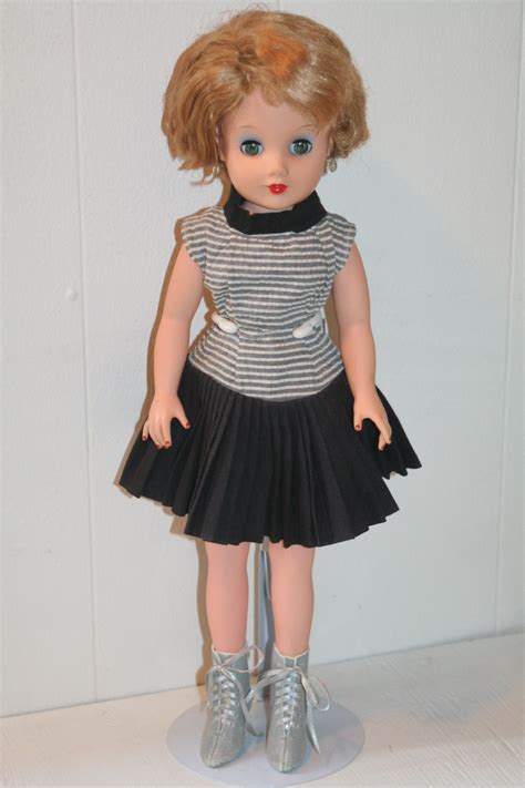 Phyllis My Very Beautiful Playthings Doll Fashion Dolls 1950s Vintage Fashion Fashion