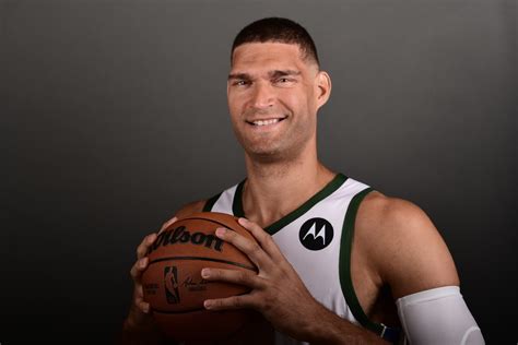 Brook Lopez On The Milwaukee Bucks Resolve At The Halfway Point Of The