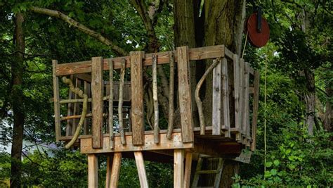 12 Free Diy Tree House Plans