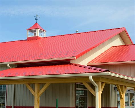 Metal vs. Built-Up Roofing: The Differences Explained