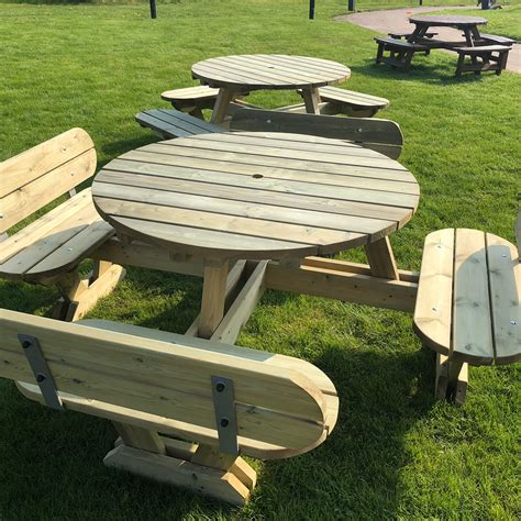 Oxford Round Picnic Table With Seat Backs Benchmark Picnic Tables