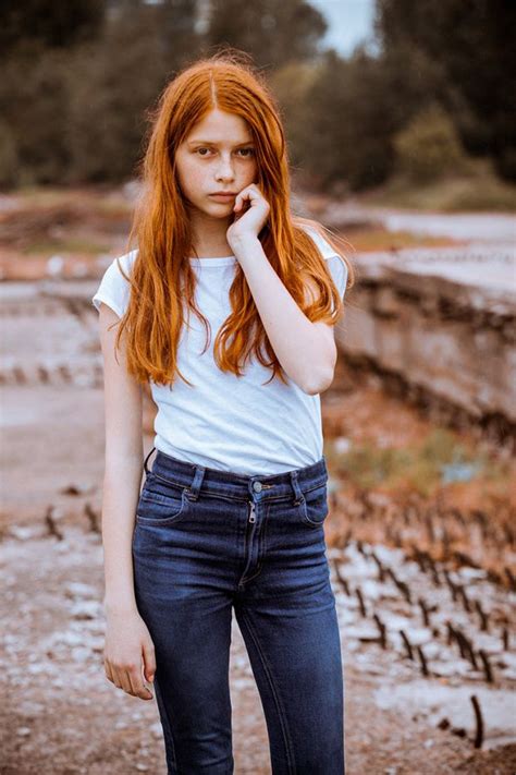Our Latest Group Show Features 72 Fiery Photos Of Redheads Feature Gambaran