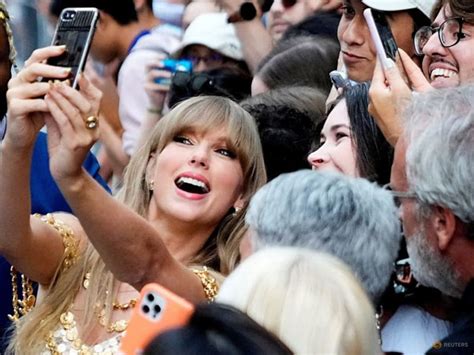 Taylor Swift Searches Blocked On X After Fake Explicit Images Spread