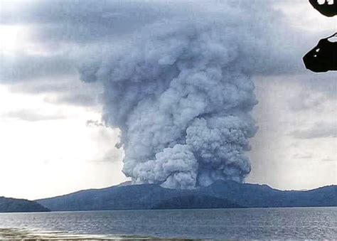 Breaking News Taal Volcano Spews Ash In Phreatic Eruption Philvolcs