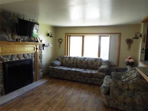 681 likes · 9 talking about this · 195 were here. Cabin #6 The Hilltop Hideaway | Crooked Lake Resort