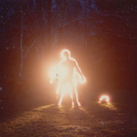 Glowing People Photo Cemeteries Pictures