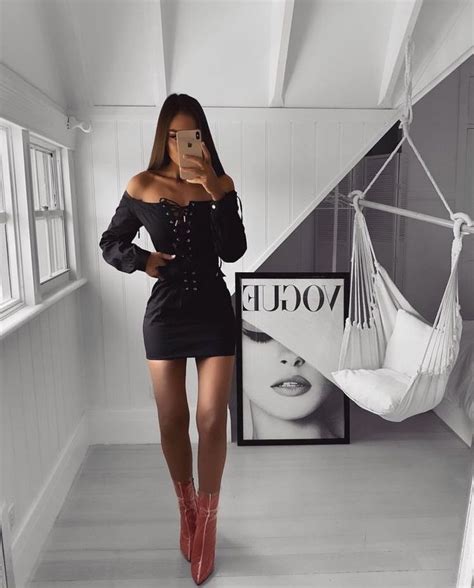 cómo lucir tu outfit con falda negra para no verte aburrida 2019 club outfits for women
