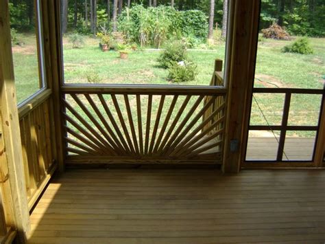 Sunburst Rail Pattern In Screened Room Deck Railing Design Railing