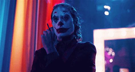 Check spelling or type a new query. se viene la peli del JOKER - (Joaquin Phoenix Rabo en mano ...