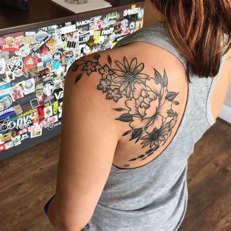 Shoulder Tattoo Floral Tattoo Shoulder Shoulder Tattoos For Women