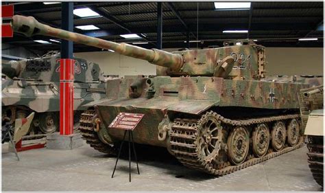 Surviving Tigers Tanks Tiger I Musée Des Blindés Saum Flickr