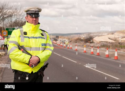 Police Officers Speed Trap Hi Res Stock Photography And Images Alamy