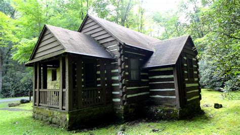 Sunny and cozy little lodge with a spectacular view of the blue ridge mountains. A beautiful rustic cabin at Watoga State Park, in West ...