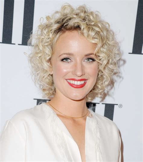 Woman Short Hairstyles For Naturally Curly Hair Over 50 Layered Short Hairstyles For Naturally
