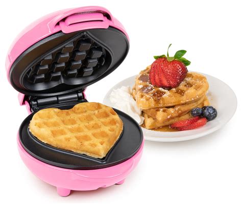 Nostalgia Mymini Heart Waffle Maker Pink Rafaelos