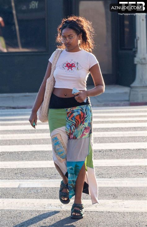 Sasha Obama Sexy Seen Braless Flaunting Her Hot Tits Wearing A White Crop Top In Los Angeles