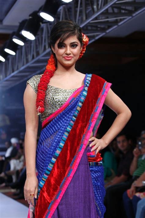 saree meera chopra in sari fashion international fashion fashion week